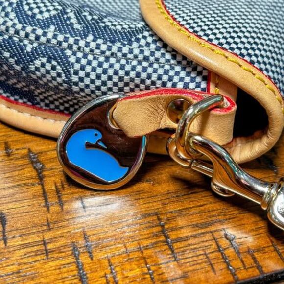 Made in USA Dooney & Bourke Blue Checker Monogram Wristlet / Wallet Clutch - Picture 4 of 5